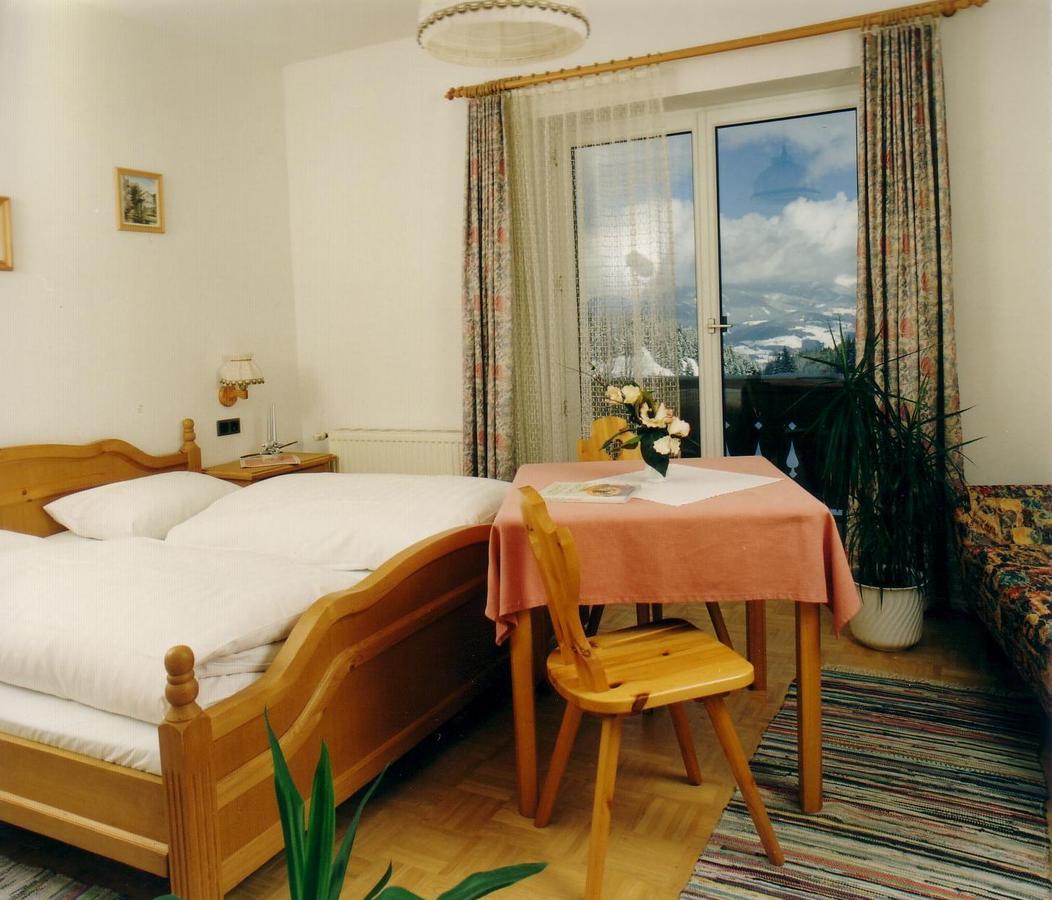 Hotel Gasthof Buchbauer Бад-Санкт-Леонхард Экстерьер фото